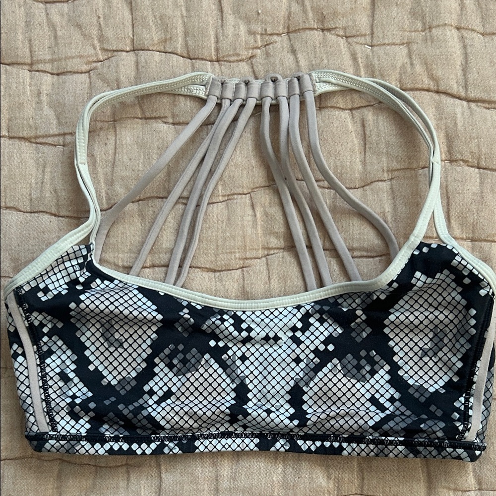 Lululemon Snake Print Strappy Sports Bra size 4